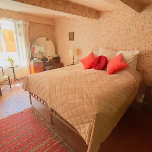 Alloggio in famiglia La Rose-maison Searle à, Tourtour